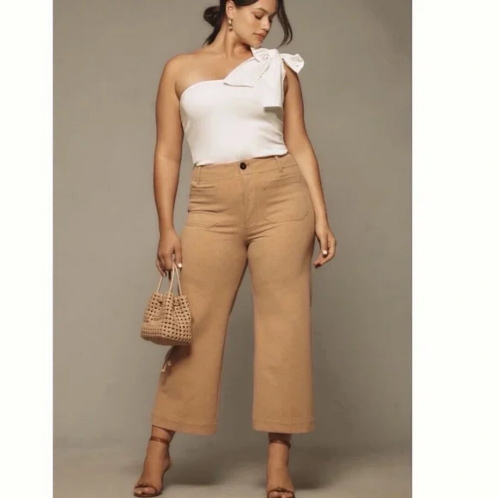 Colette Cropped Linen Pants